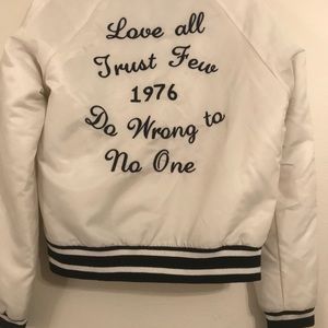 “CALIFORNIA” puffer jacket